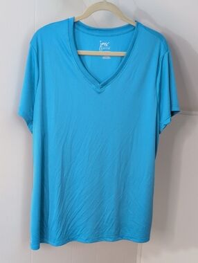 Just My Size Women's Turquoise V-Neck Short Sleeve Tee